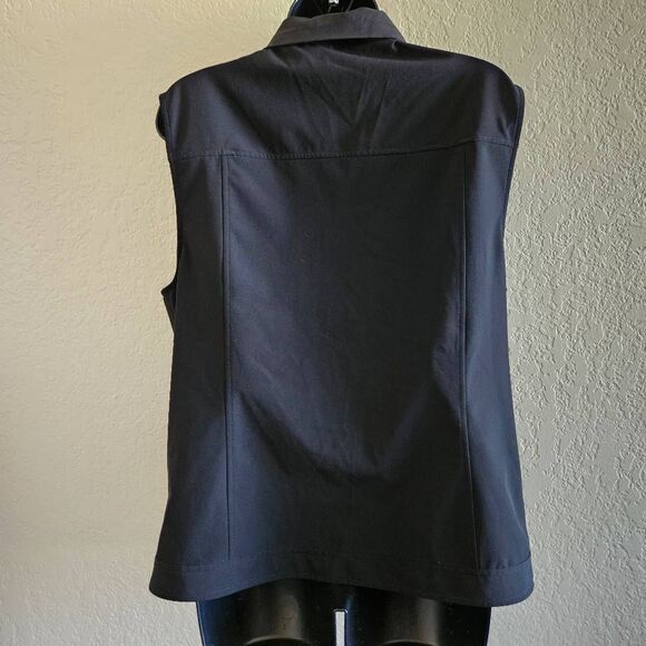 Peck & Peck Zippered Vest - Picture 5 of 6